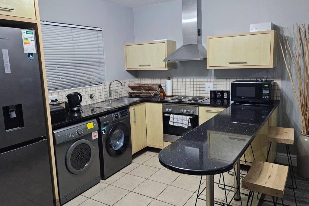 Ss Luxury Apartment *